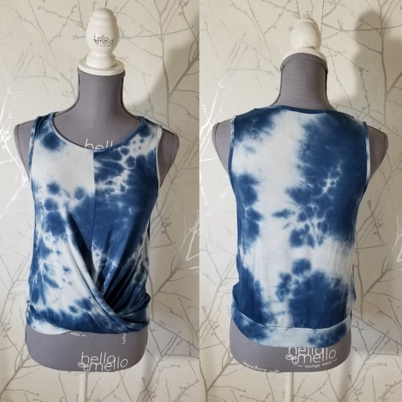 Caution To The Wind Blue Tie Dye Cropped Tank - Picture 1 of 3